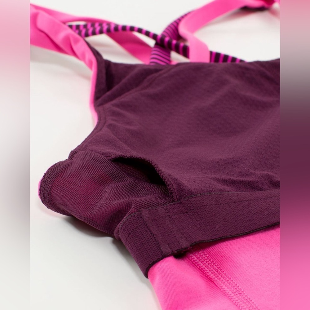 Lululemon Energy Tank in Hyper Stripe Raspberry Glo Light - Size 6 - Picture 7 of 11